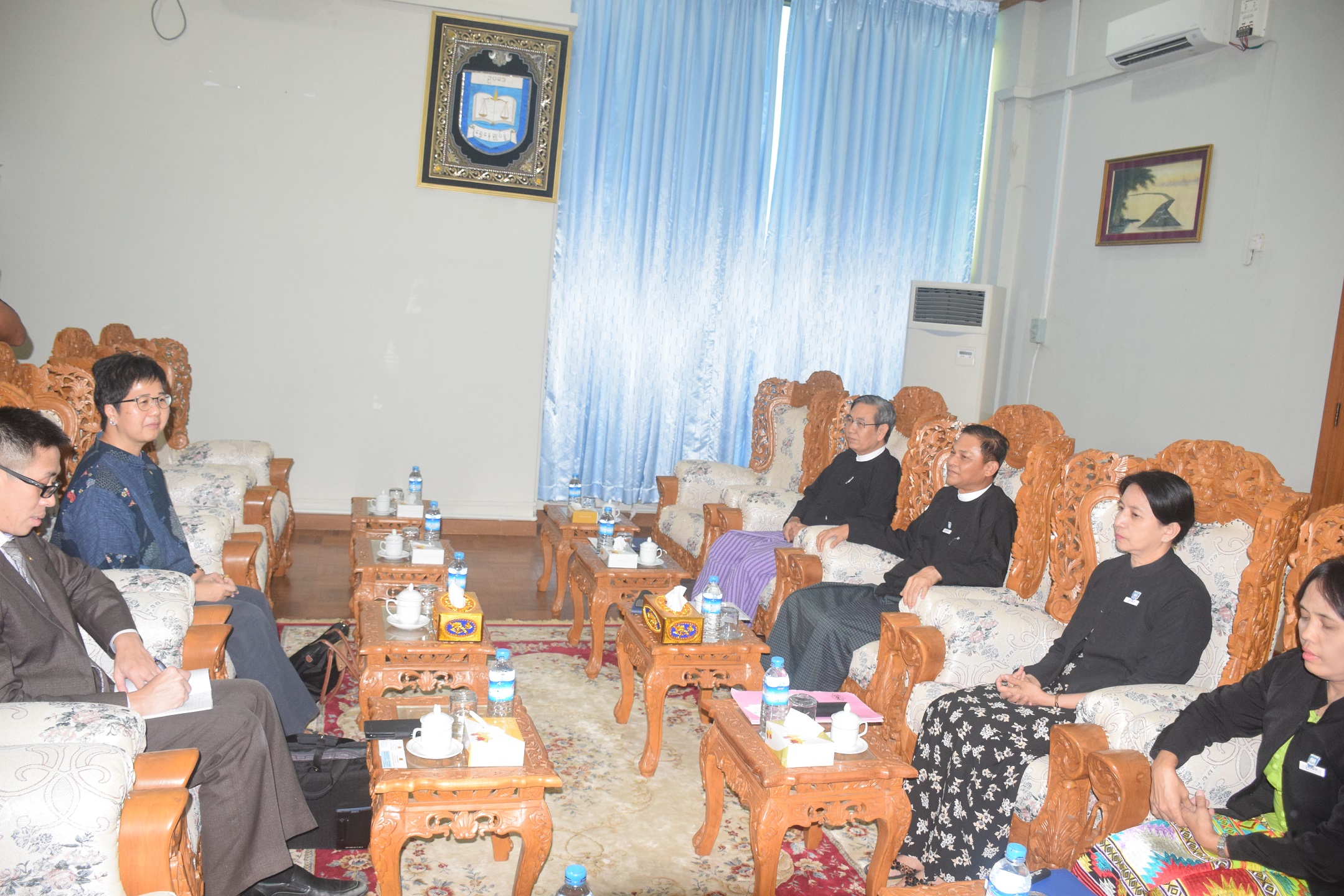 Union Attorney General received Singapore Ambassador H.E. Ms.Vanessa Chan