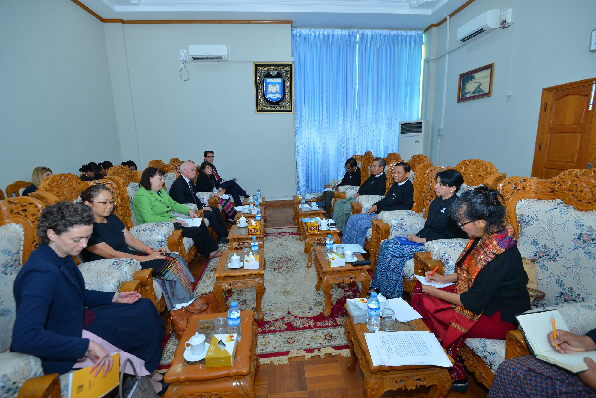 ပြည်ထောင်စုရှေ့နေချုပ်က ကုလသမဂ္ဂအတွင်းရေးမှူးချုပ်၏ ကလေးသူငယ်များနှင့် လက်နက်ကိုင် ပဋိပက္ခဆိုင်ရာ အထူးကိုယ်စားလှယ်နှင့်အဖွဲ့အား လက်ခံတွေ့ဆုံဆွေးနွေး