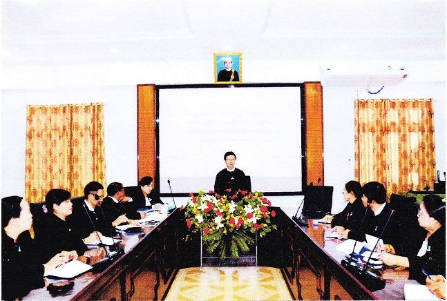 ပြည်ထောင်စုရှေ့နေချုပ် နှင့် တိုင်းဒေသကြီး ၊ ပြည်နယ်ဥပဒေချုပ်များ ၊ တိုင်းဒေသကြီး ၊ ပြည်နယ်ဥပဒေအရာရှိများ၏ ပဉ္စမအကြိမ် လုပ်ငန်းညှိနှိုင်းဆွေးနွေးပွဲအား ထပ်ဆင့် ရှင်းလင်းခြင်း အခမ်းအနားကျင်းပပြုလုပ်