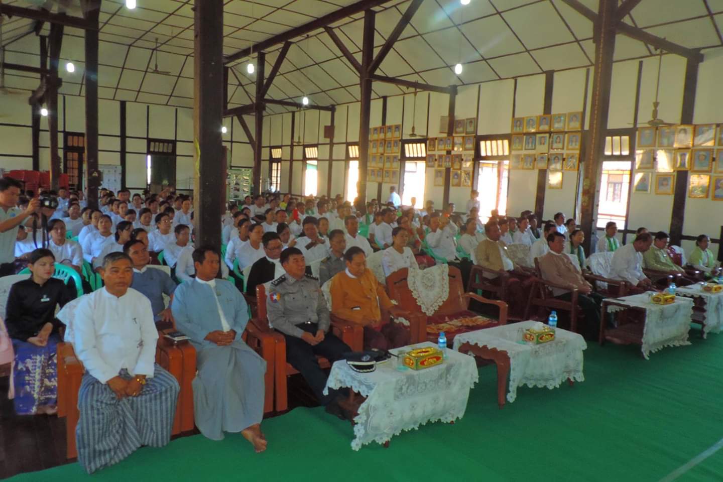 (၉၈)နှစ်မြောက် အမျိုးသားအောင်ပွဲနေ့အခမ်းအနားသို့  ကရင်ပြည်နယ် ဥပဒေချုပ် တက်ရောက်