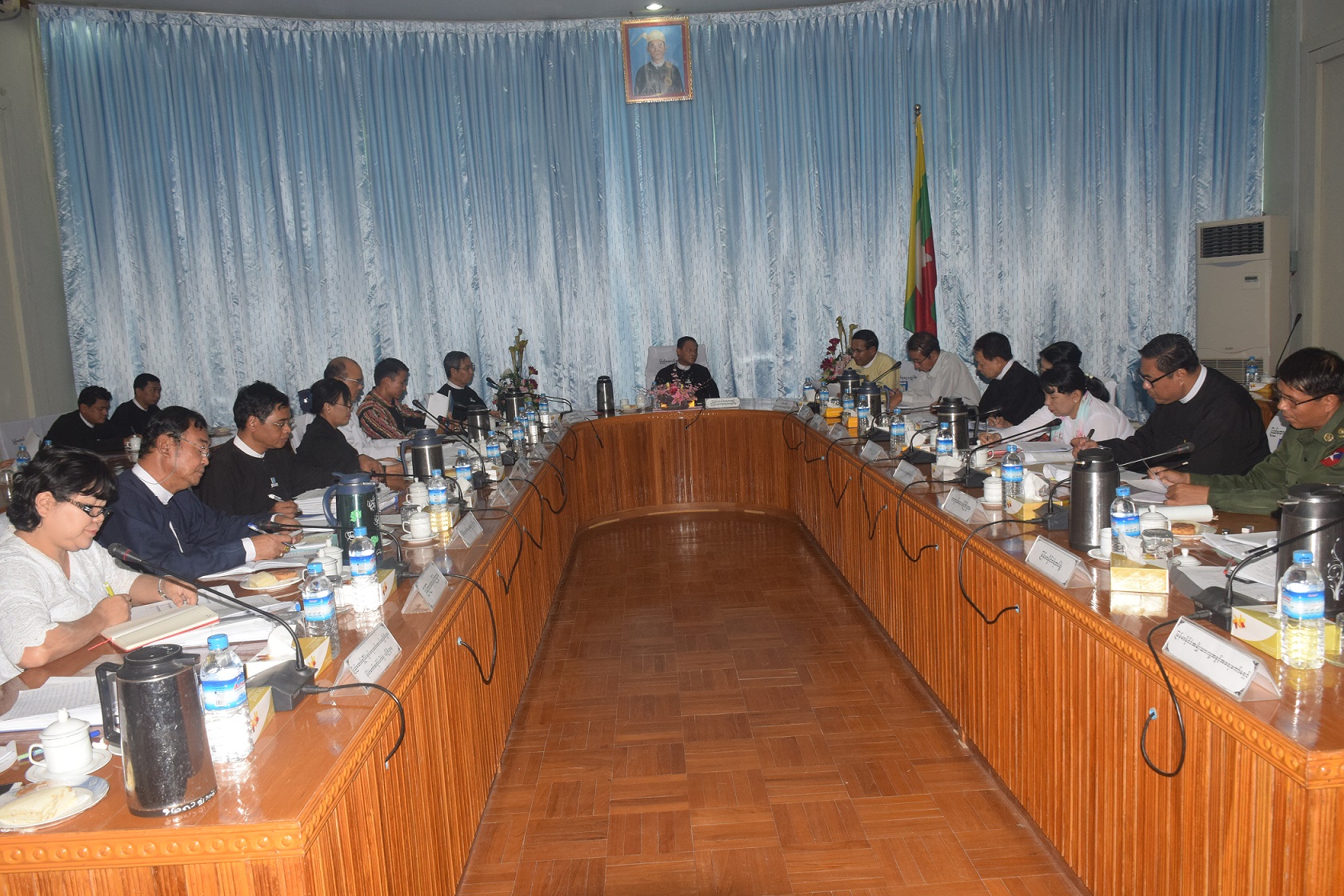 ကမ္ဘာ့နိုင်ငံအားလုံးမှ လူ့အခွင့်အရေးအခြေအနေ ပုံမှန်သုံးသပ်သည့်လုပ်ငန်းစဉ် (Universal Periodic Review − UPR) ဆိုင်ရာ အကြံပြုတိုက်တွန်းချက်များ အကောင်အထည်ဖော်ရေး လုပ်ငန်းကော်မတီအစည်းအဝေးကျင်းပပြုလုပ်