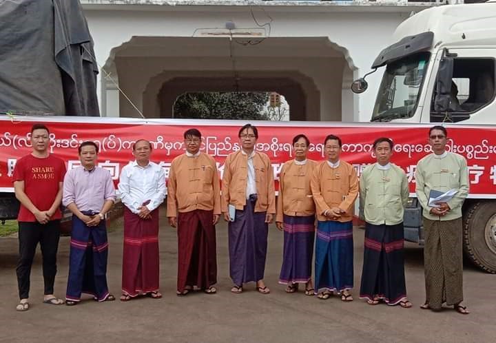 COVID-19 ကာကွယ်ကုသရေးလုပ်ငန်းစဉ်များတွင်အသုံးပြုရန်အတွက် ဆေးဘက်ဆိုင်ရာအထောက်အကူပြုပစ္စည်းများ ပေးအပ်လှူဒါန်းခြင်းသို့ တက်ရောက်ခြင်း