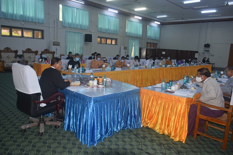 Holding the Second Meeting of the Working Committee on Drafting the National Land Law and Harmonization  of the Laws Related to Land Management