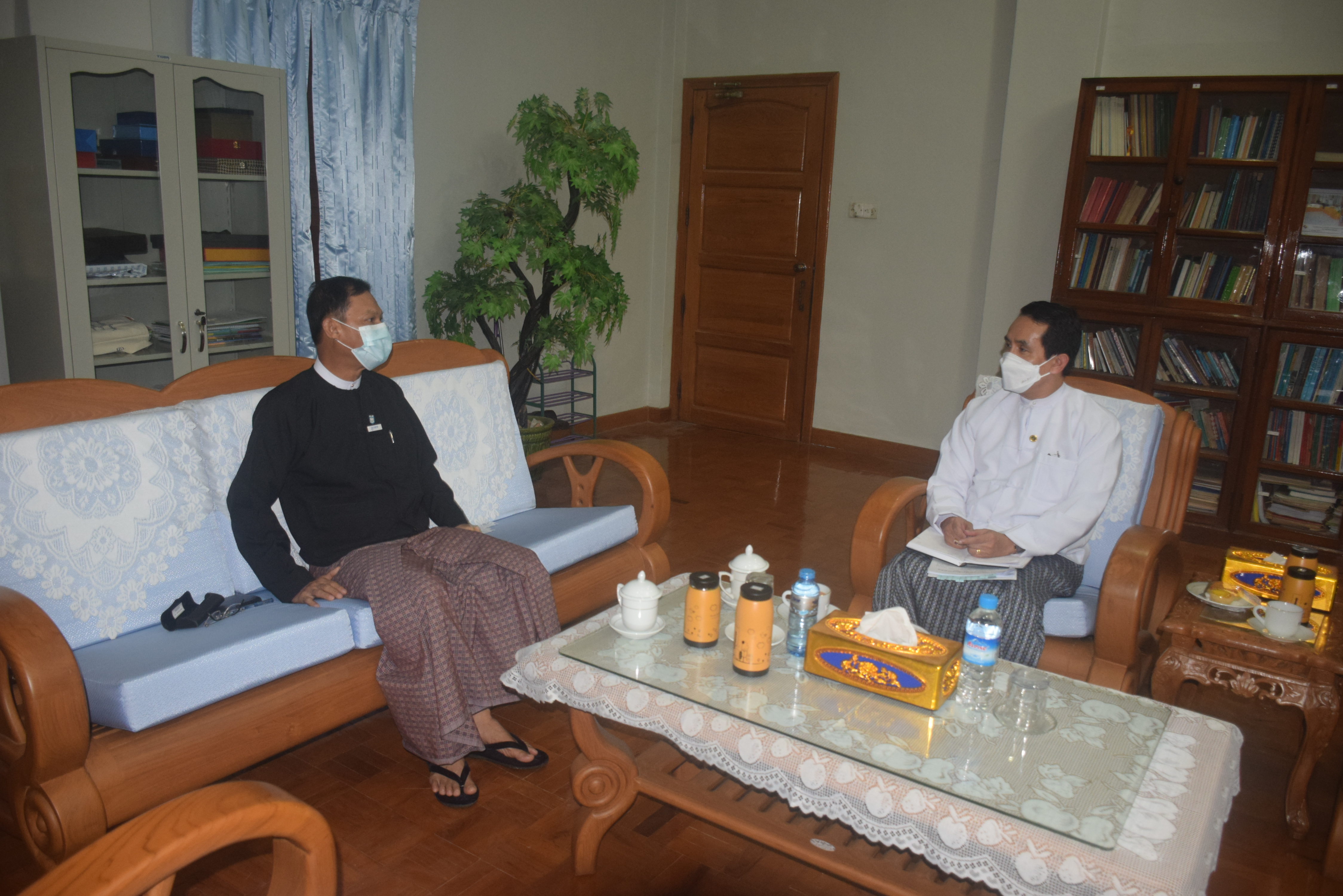 သံအမတ်ကြီး ဦးမင်းသိမ်းမှ ပြည်ထောင်စုရှေ့နေချုပ်အား လာရောက်တွေ့ဆုံနှုတ်ဆက်