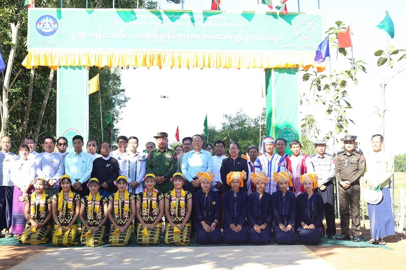 ကွန်ကရစ်လမ်းသစ်ဖွင့်ပွဲ အခမ်းအနားတက်ရောက်