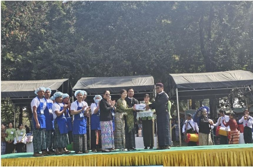 မြန်မာ့ရိုးရာထမနဲထိုးပြိုင်ပွဲယှဉ်ပြိုင်