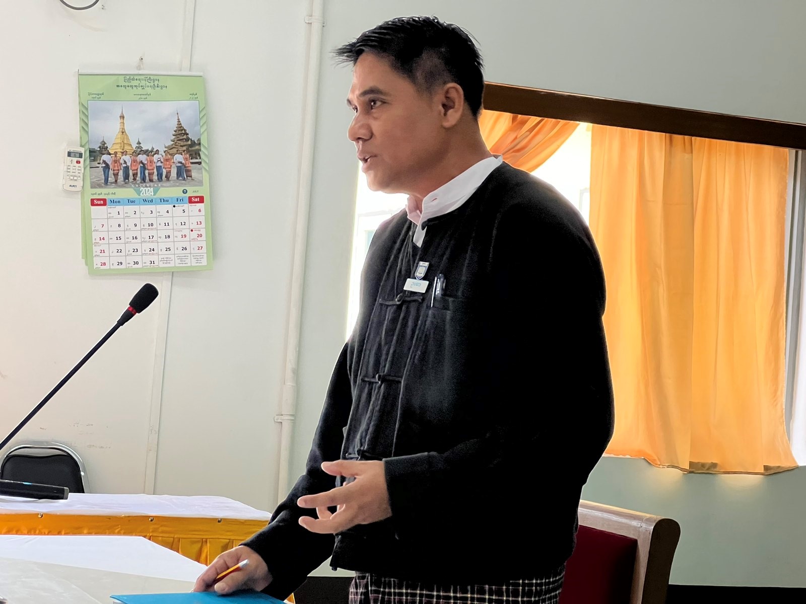 ကလေးသူငယ်အခွင့်အရေးဆိုင်ရာ ဥပဒေအသိပညာပေးဟောပြောပွဲတက်ရောက်